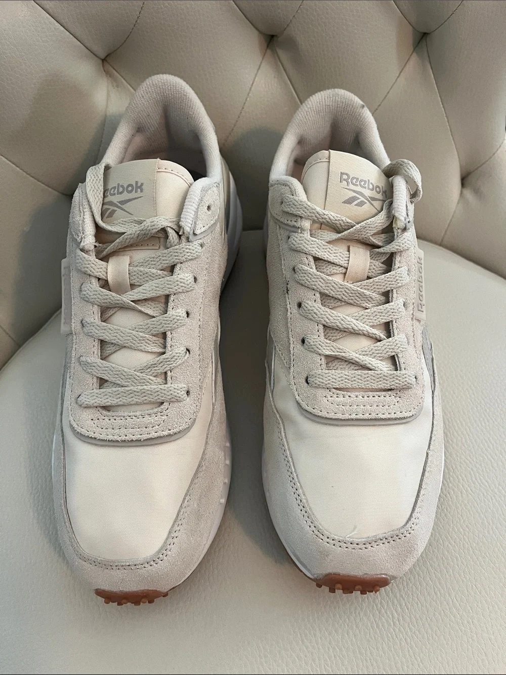 Reebok casual low